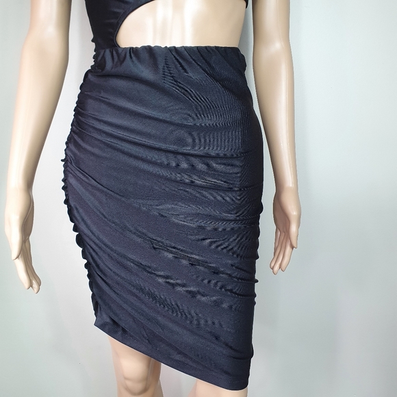 NWT Bodycon cut out midi dress ruched Sze S oneshoulder black Sexy party cocktai - Picture 5 of 10